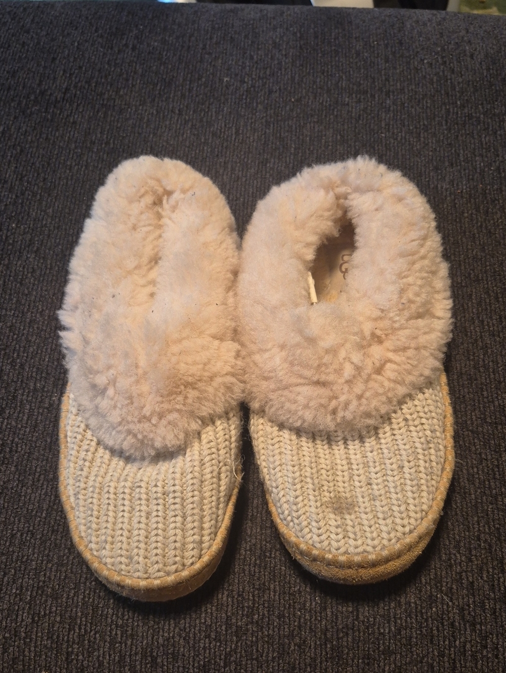 UGG Kids Cream Knit Faux-Fur Lined Slippers